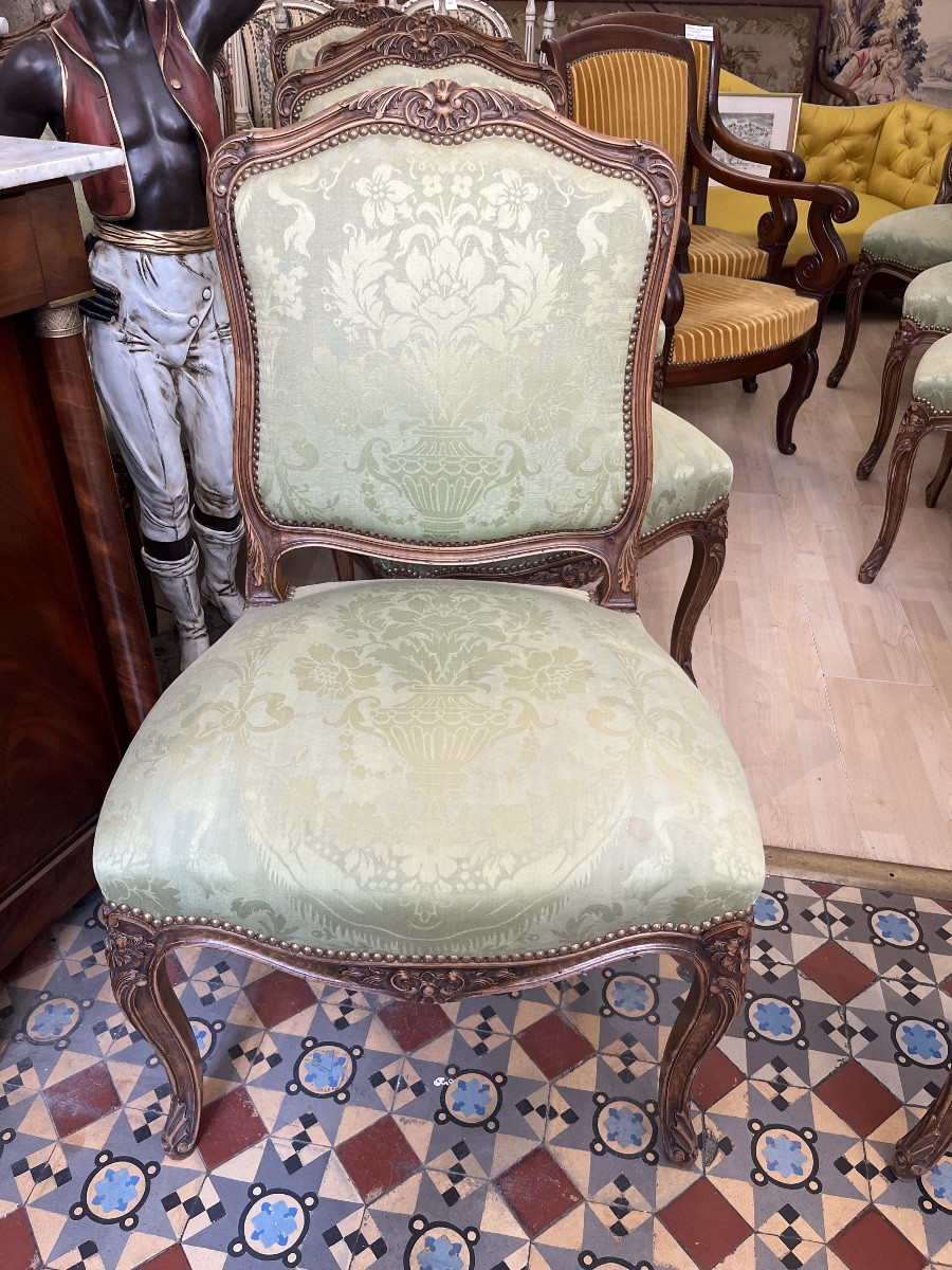 Suite de 10 Chaises et 2 fauteuils de style Louis XV à  dossier à la Reine -photo-4