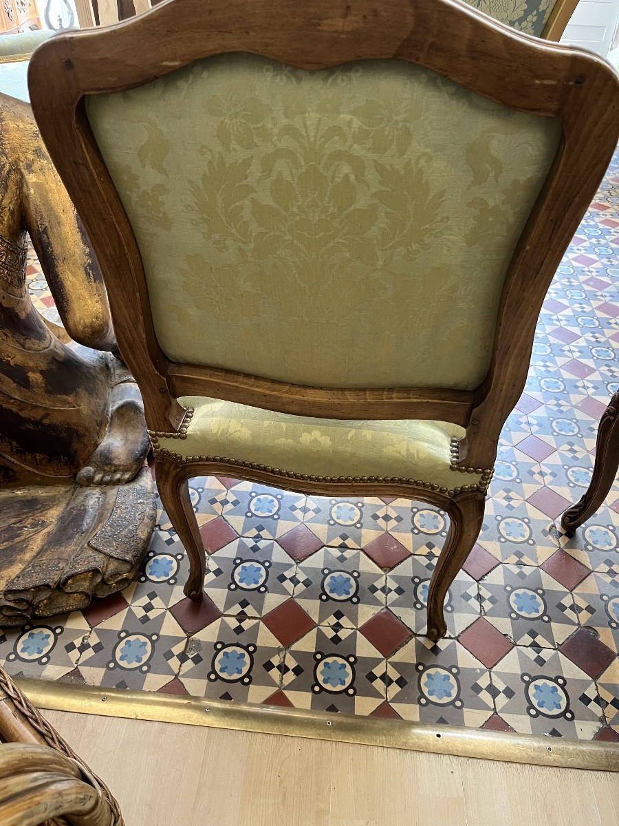 Suite de 10 Chaises et 2 fauteuils de style Louis XV à  dossier à la Reine -photo-3