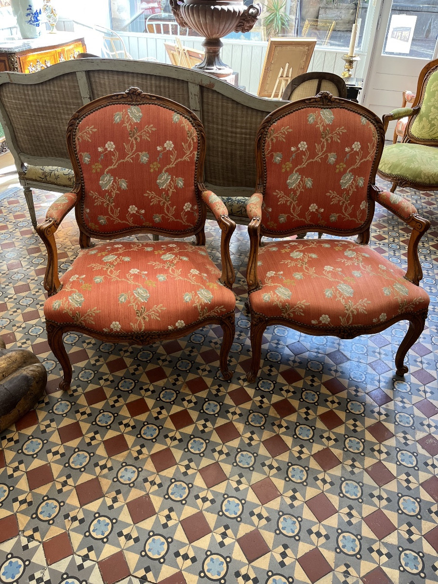 Pair Of Louis XV Style Model à La Reine Flat-backed Armchairs