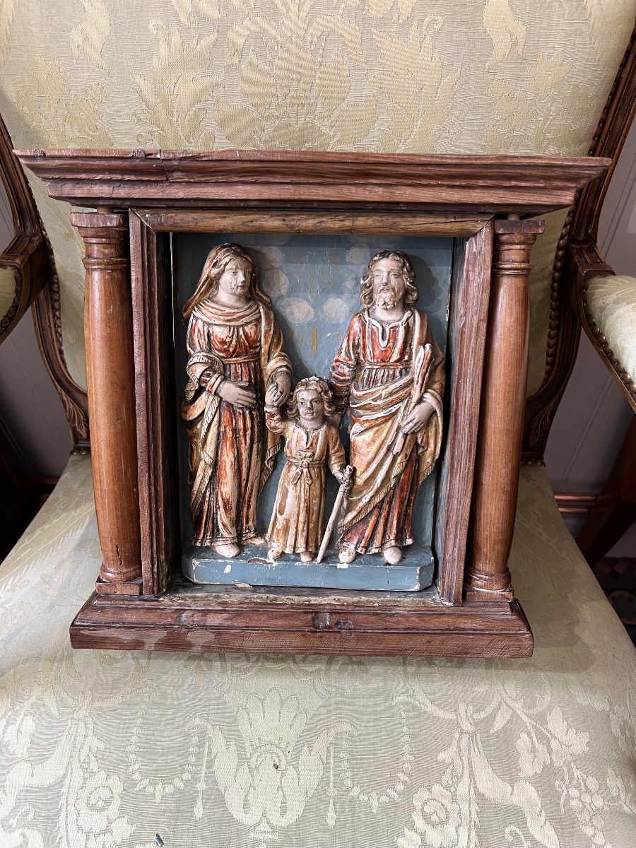 La Sainte famille sculpture en bois polychrome 18 éme siècle -photo-2