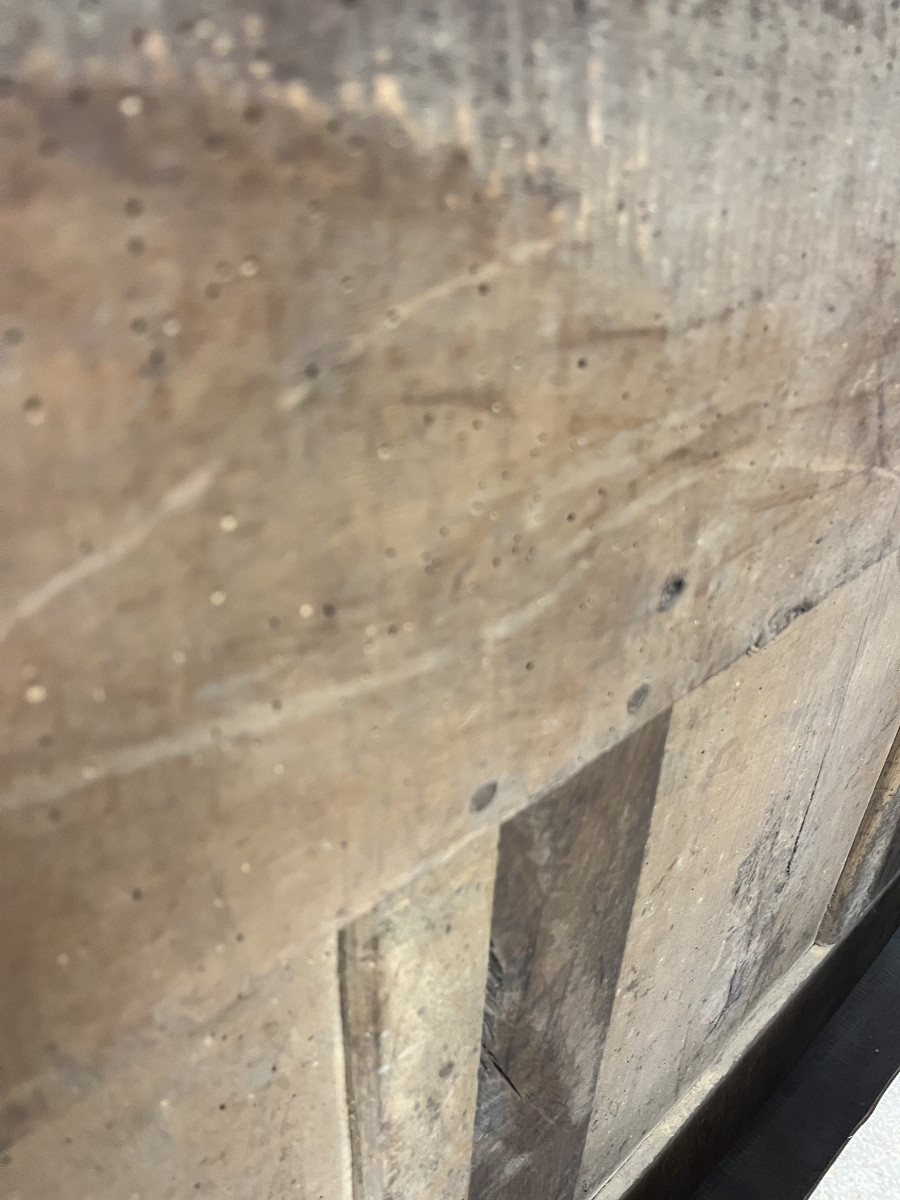 Important Bombé Commode In Carved Walnut, 18th Century -photo-3