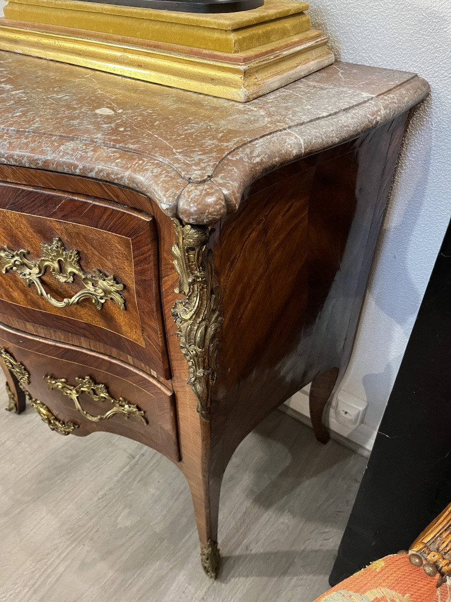 Petite commode galbée toutes faces  en Marquetterie de style Louis XV-photo-3