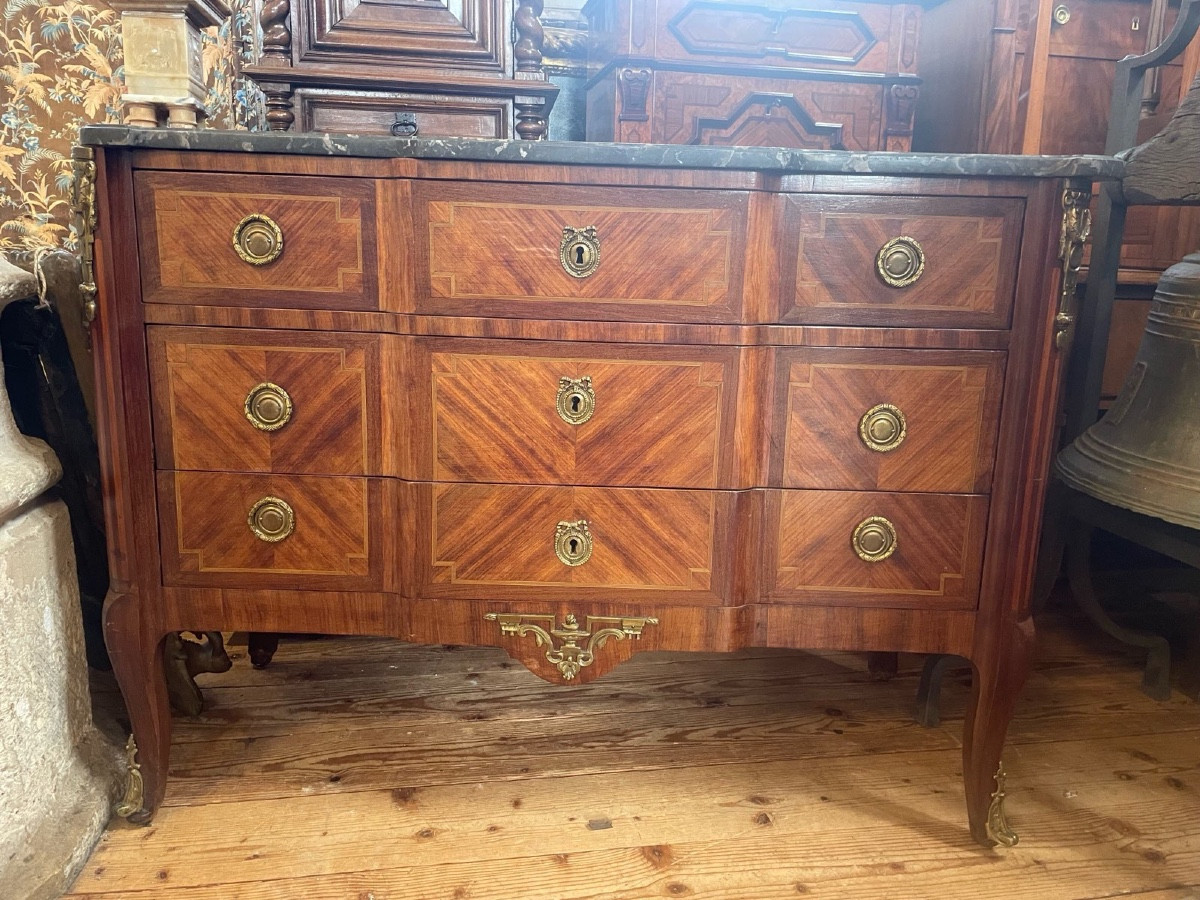 Transitional Marquetry Chest Of Drawers