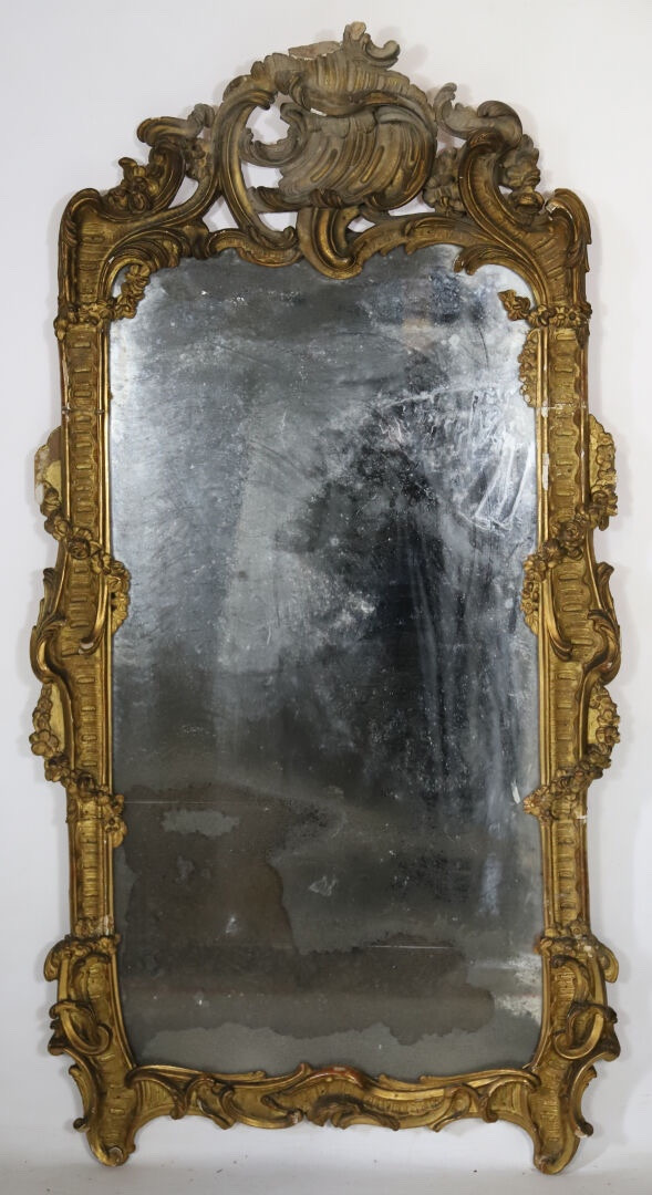 Large Mirror With Openwork Pediment And Gilded Wood Closes Louis XV