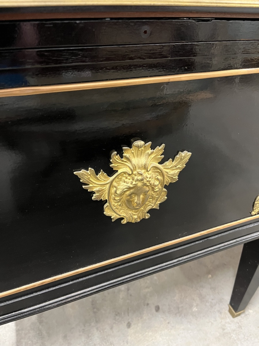 Beau bureau plat ..Ministre style Louis XVI laqué -photo-3