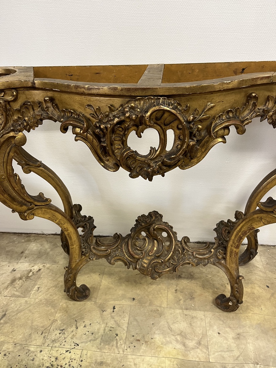 Importante console en bois sculpté et doré de Style Louis XV-photo-3