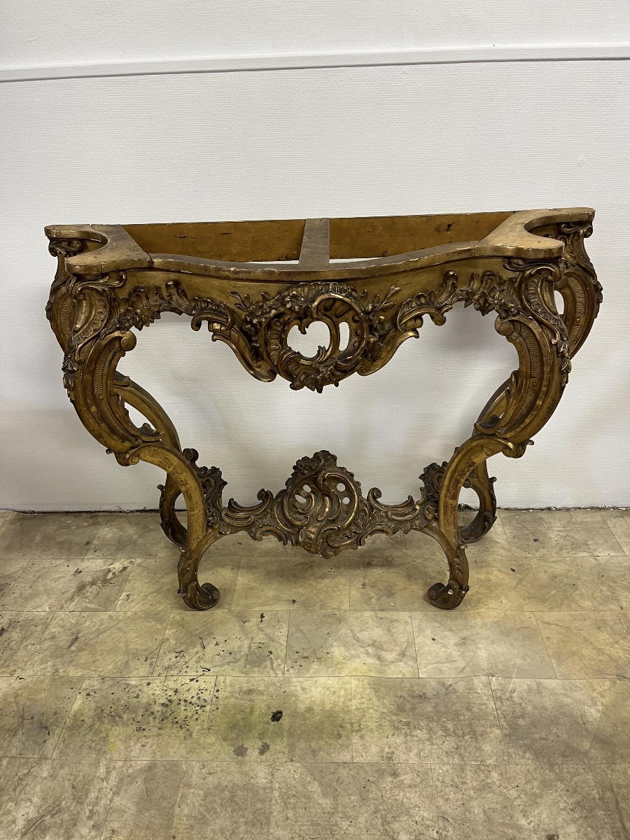 Importante console en bois sculpté et doré de Style Louis XV-photo-5