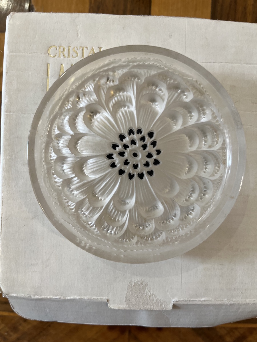 Lalique  Boîte modèle Dahlia-photo-3