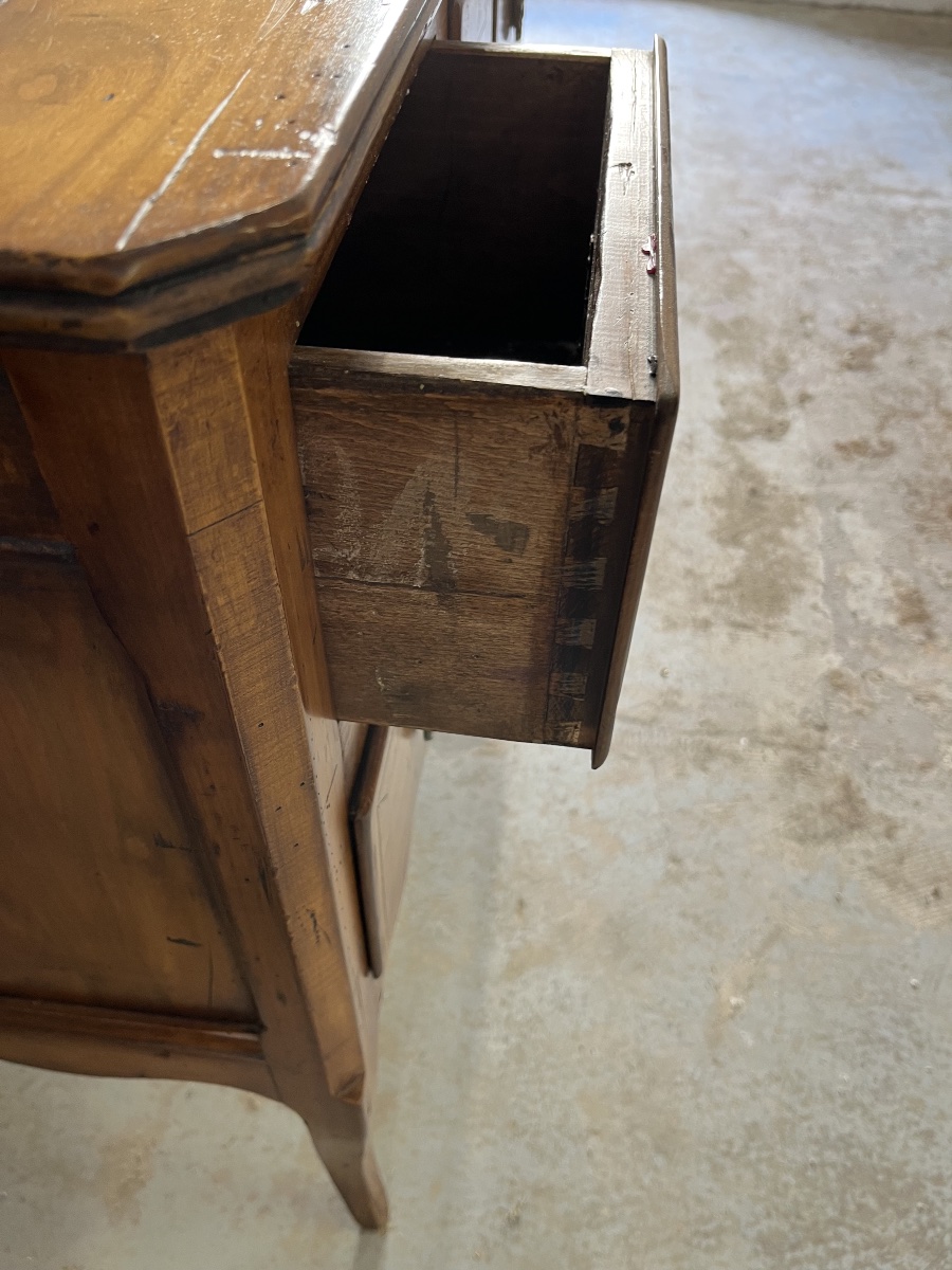 Small, Hipped-roof Chest Of Drawers Made Of Light-colored Wood In The Louis XV Style-photo-4