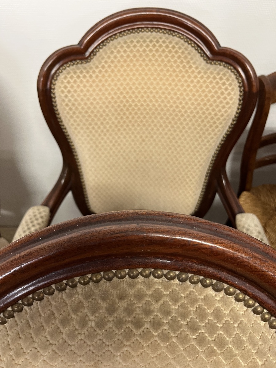 Suite de 4 fauteuils 19 éme siècle en acajou -photo-2