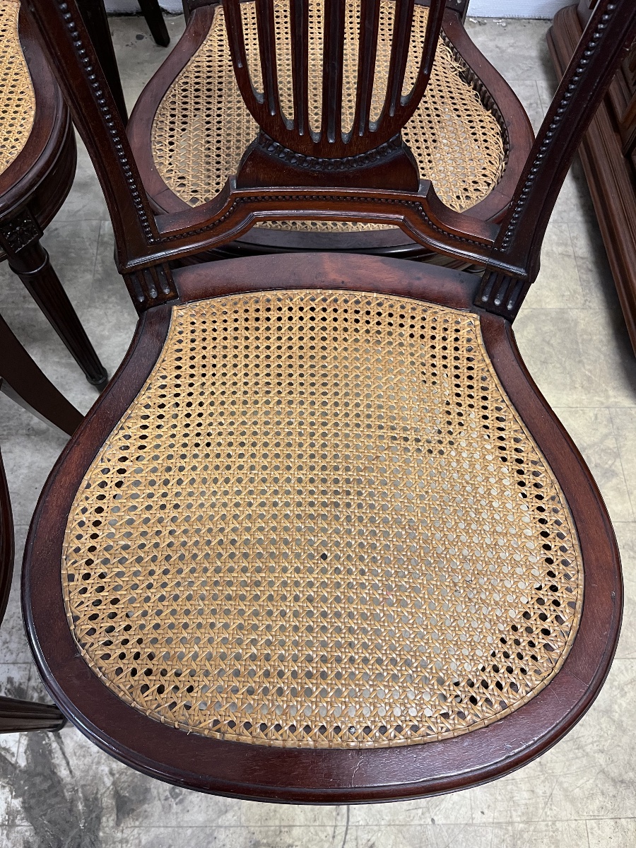 Suite de 6 chaises style Louis XVI en acajou -photo-4