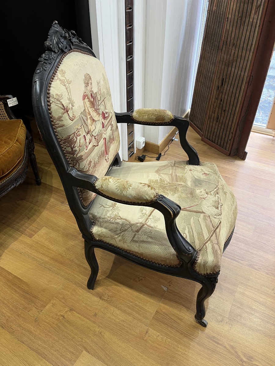 Fauteuil Napoléon III recouvert d’une belle tapisserie d’Aubusson-photo-1