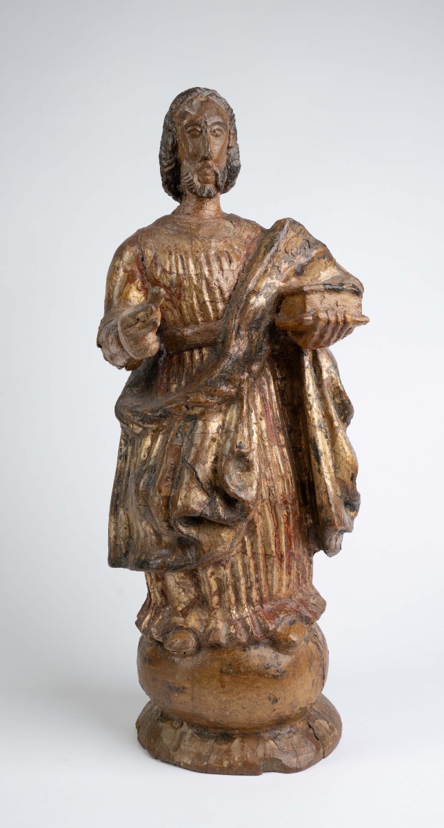 Saint évangéliste en bois sculpté et doré 17 éme siècle 