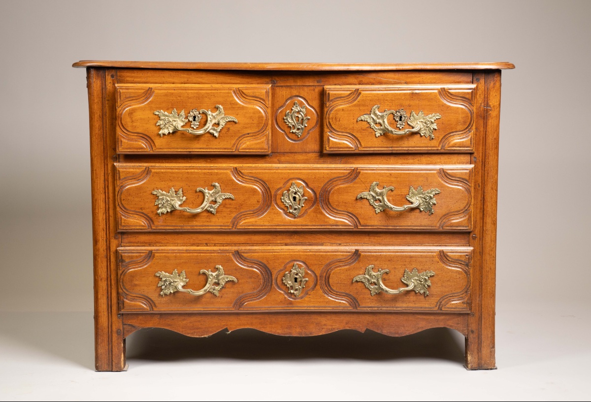 Commode en noyer Louis XV 18 éme Siècle -photo-3