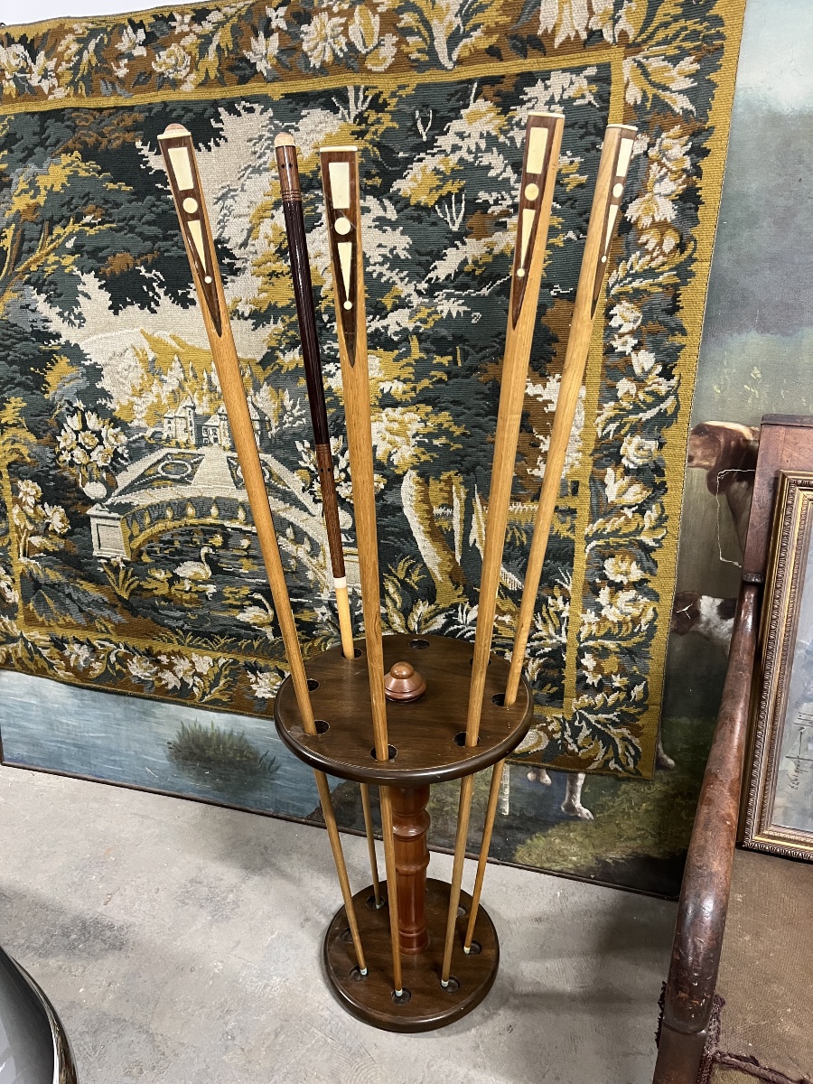 Pool Cue Holder And Hanger 