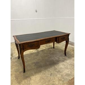 Bureau plat de milieu Louis XV18 éme siècle 