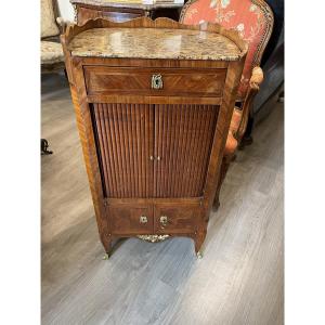 Rare Meuble à  encas  en bois de rose Époque Louis XV