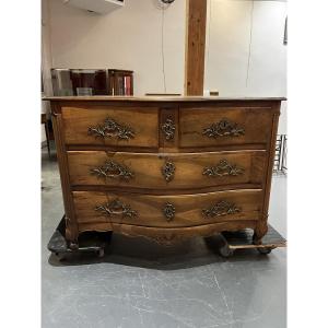 Commode époque Louis XV en noyer 