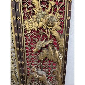 Paire de portes en bois sculpté et doré Chine