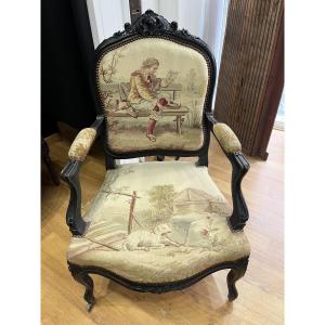 Fauteuil Napoléon III recouvert d’une belle tapisserie d’Aubusson