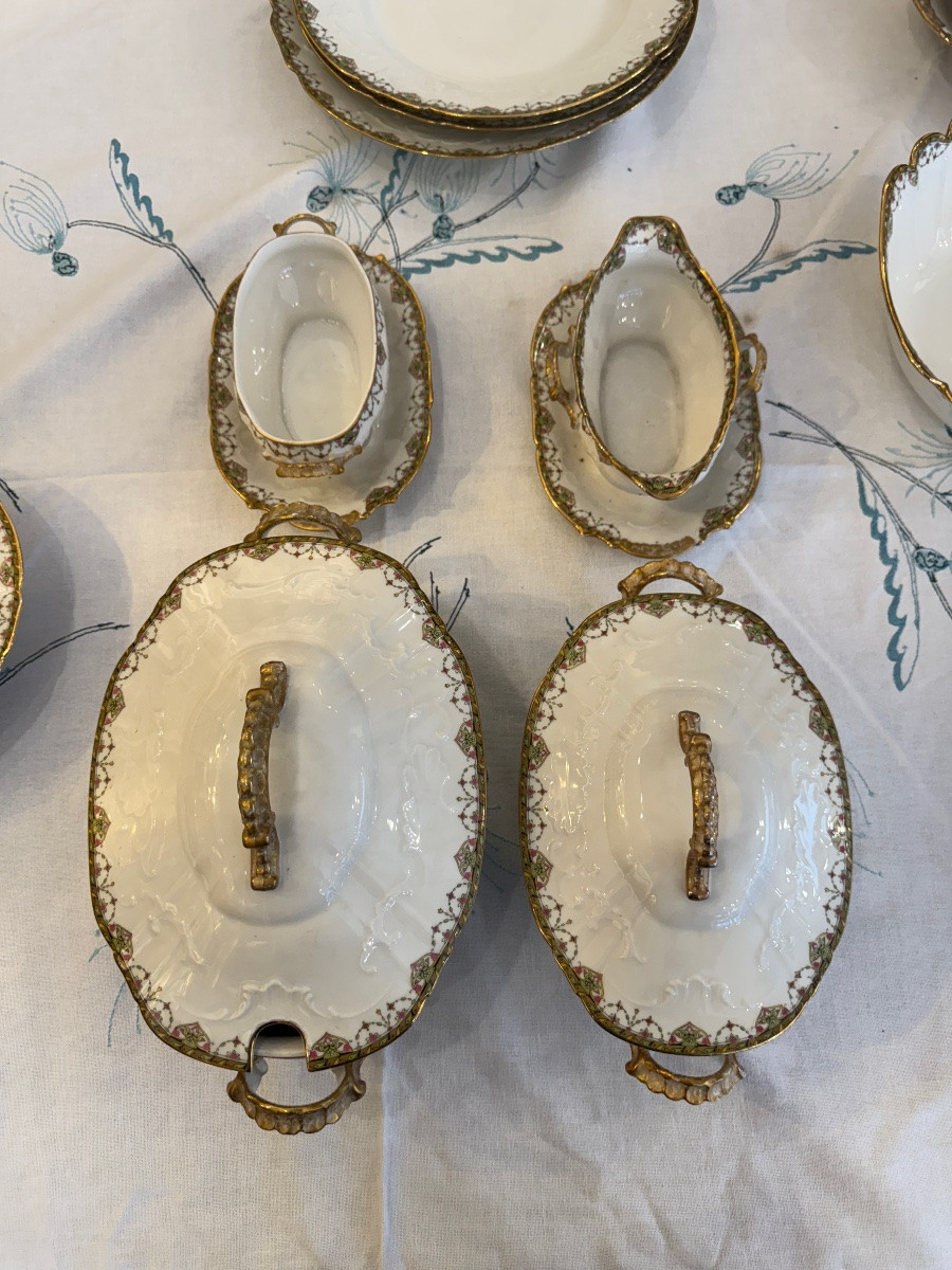 Service De Table Porcelaine Limoges Aux Lions De Faïence 89 Pièces 17 Pièces De Forme 1920 / 30-photo-7