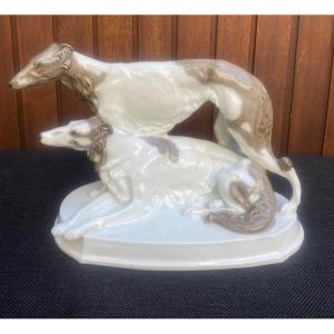Sculpture  Chiens Lévriers Barzoi  Porcelaine signé  d'Ofend-und Porcellanfabrik, AG Meissen 