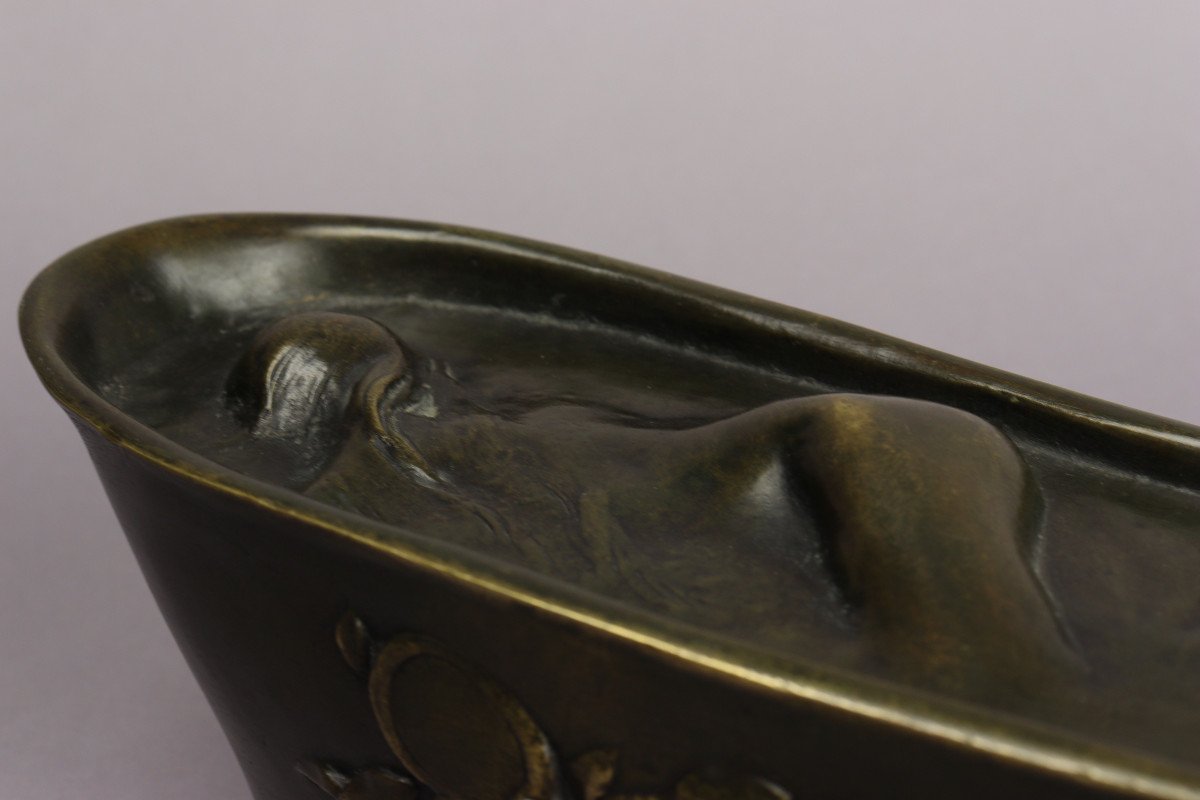 Un Suicide, Sculpture En Bronze Par Georges De Kerveguen-photo-4
