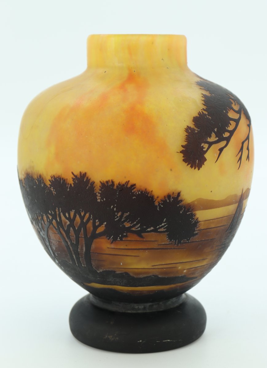 Daum Vase With Seaside Scene-photo-2