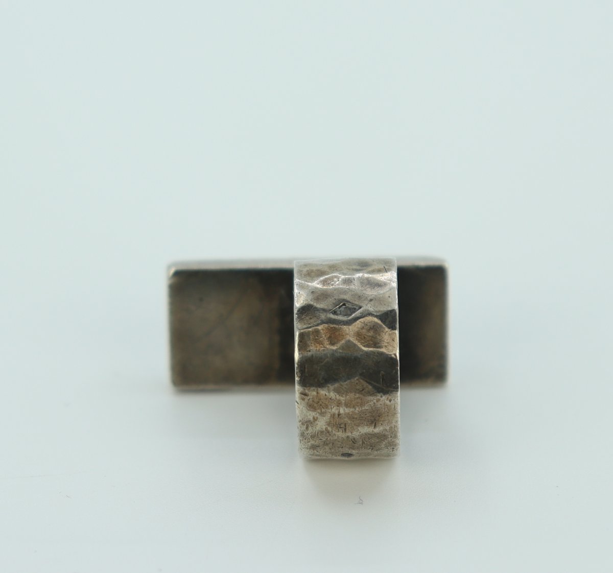 F Initial Ring By Jean Després-photo-7