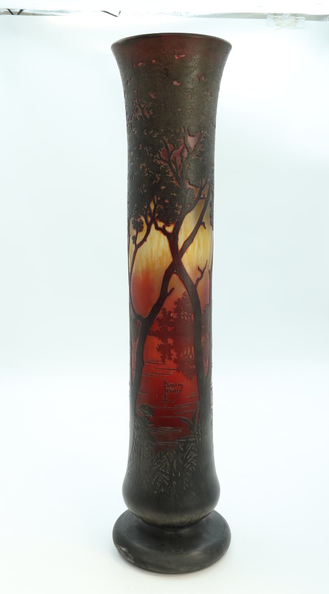 Large Daum Vase With Lake Landscape Design-photo-4