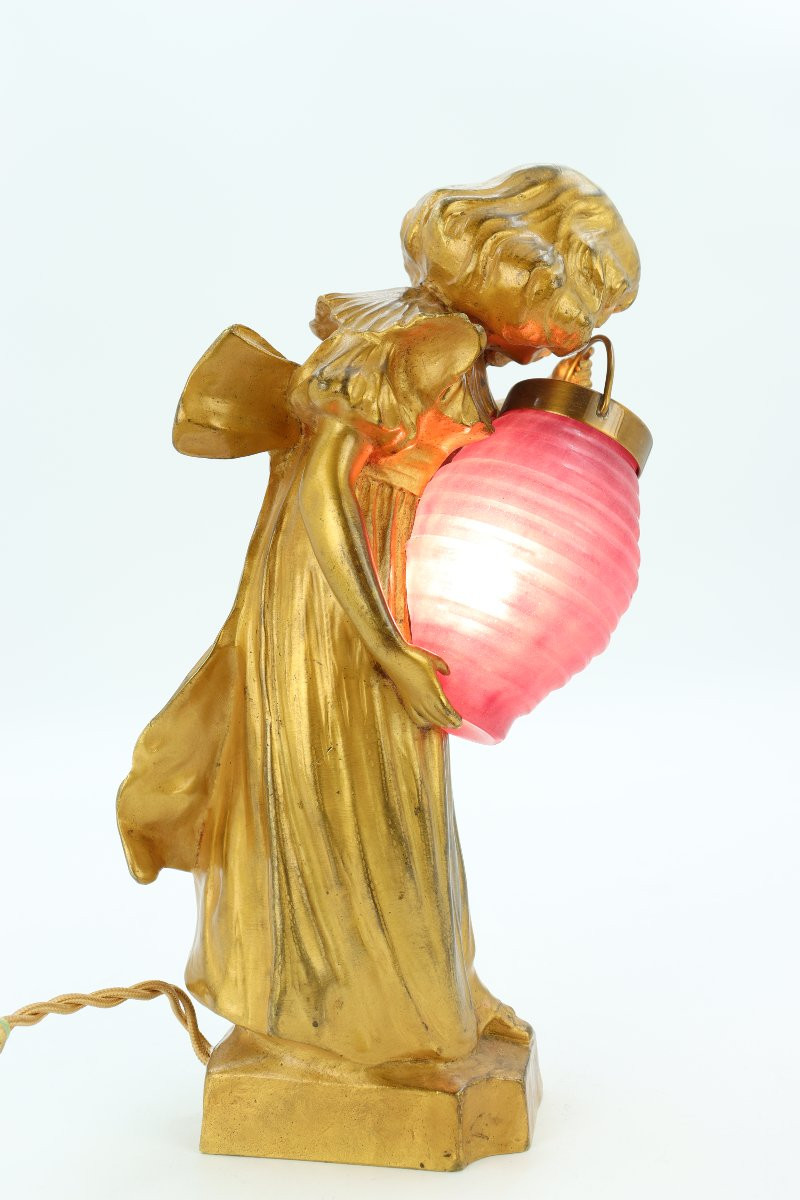 La Fille Au Lampion By Léo Laporte-blairsy-photo-1
