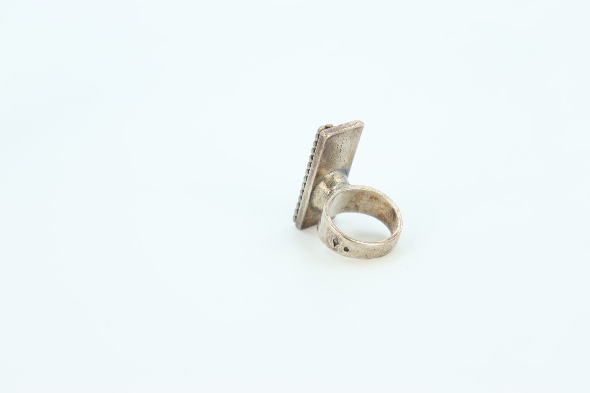 Bague moderniste par Jean Després-photo-5