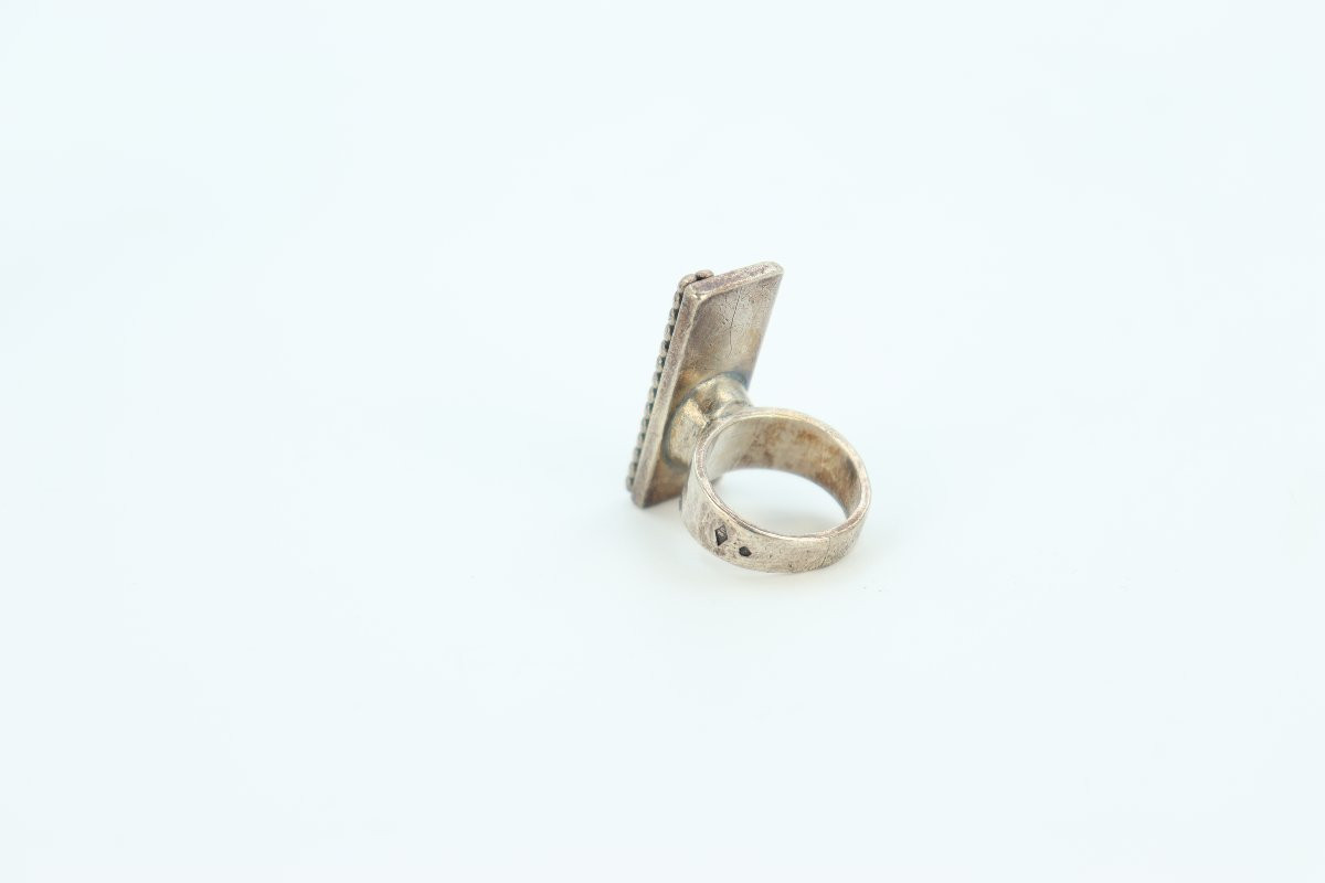 Bague moderniste par Jean Després-photo-6