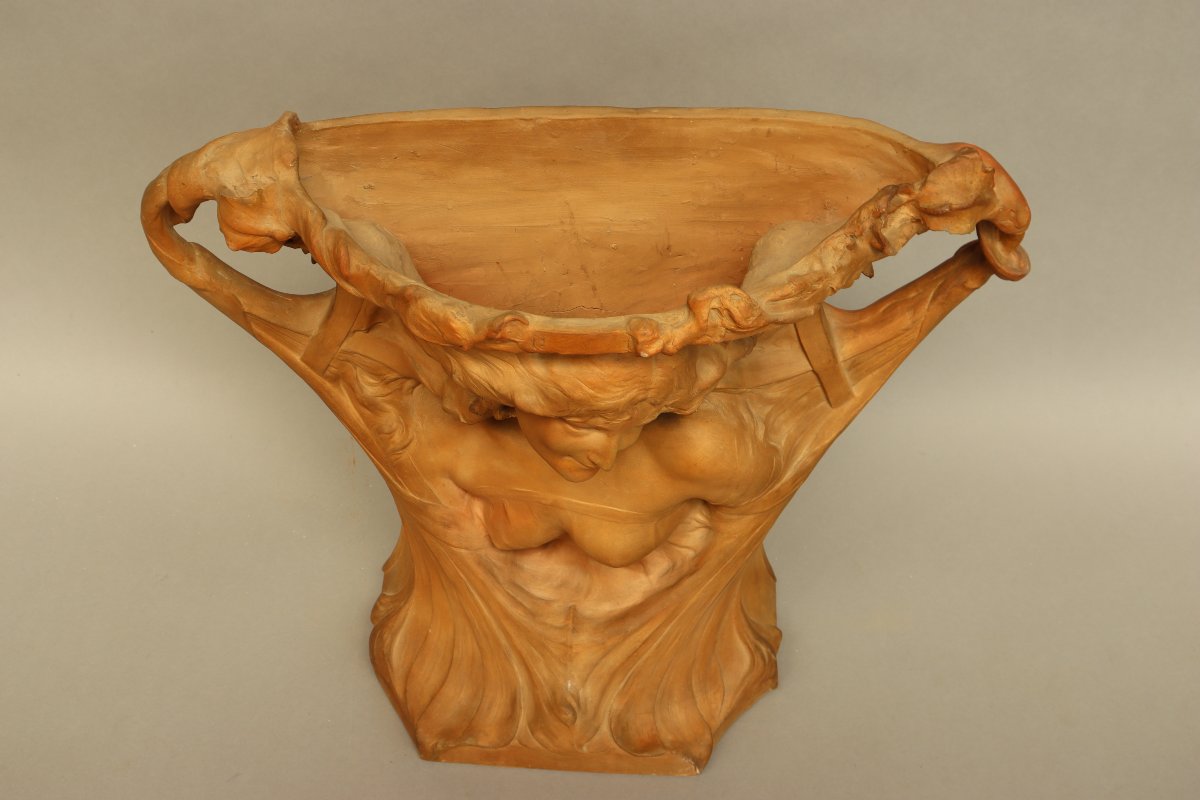 Muse, vase en terre cuite par Paul François Berthoud-photo-2