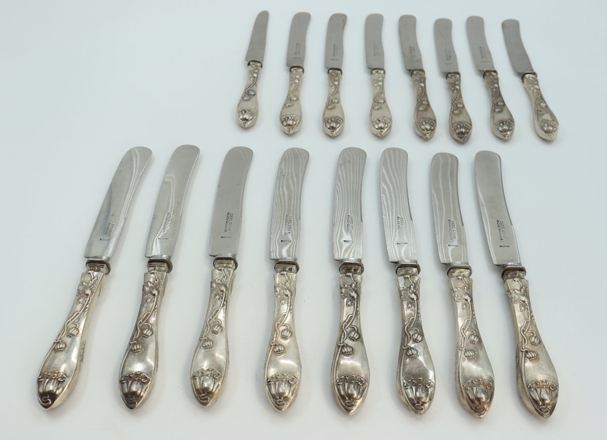 Ensemble de couteaux  par Hermann Banks