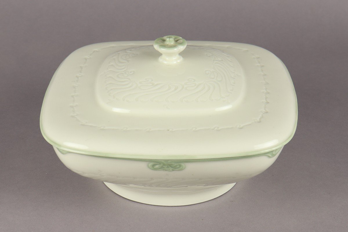 Soup Tureen By Edouard Colonna For l'Art Nouveau Bing.-photo-2