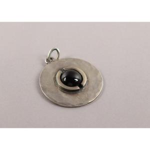 Pendentif En Argent Et Onyx Par Jean Després