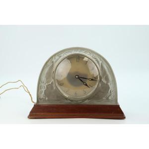 Pendule aux moineaux par René Lalique