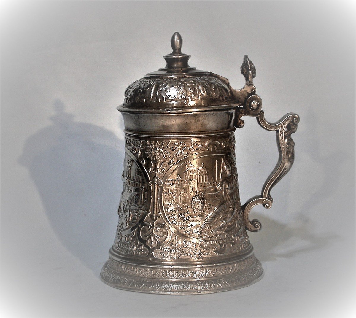 CELEBRE CHOPE EN ETAIN de ISAAC  FAUST - STRASBOURG, CIRCA 1623-photo-7