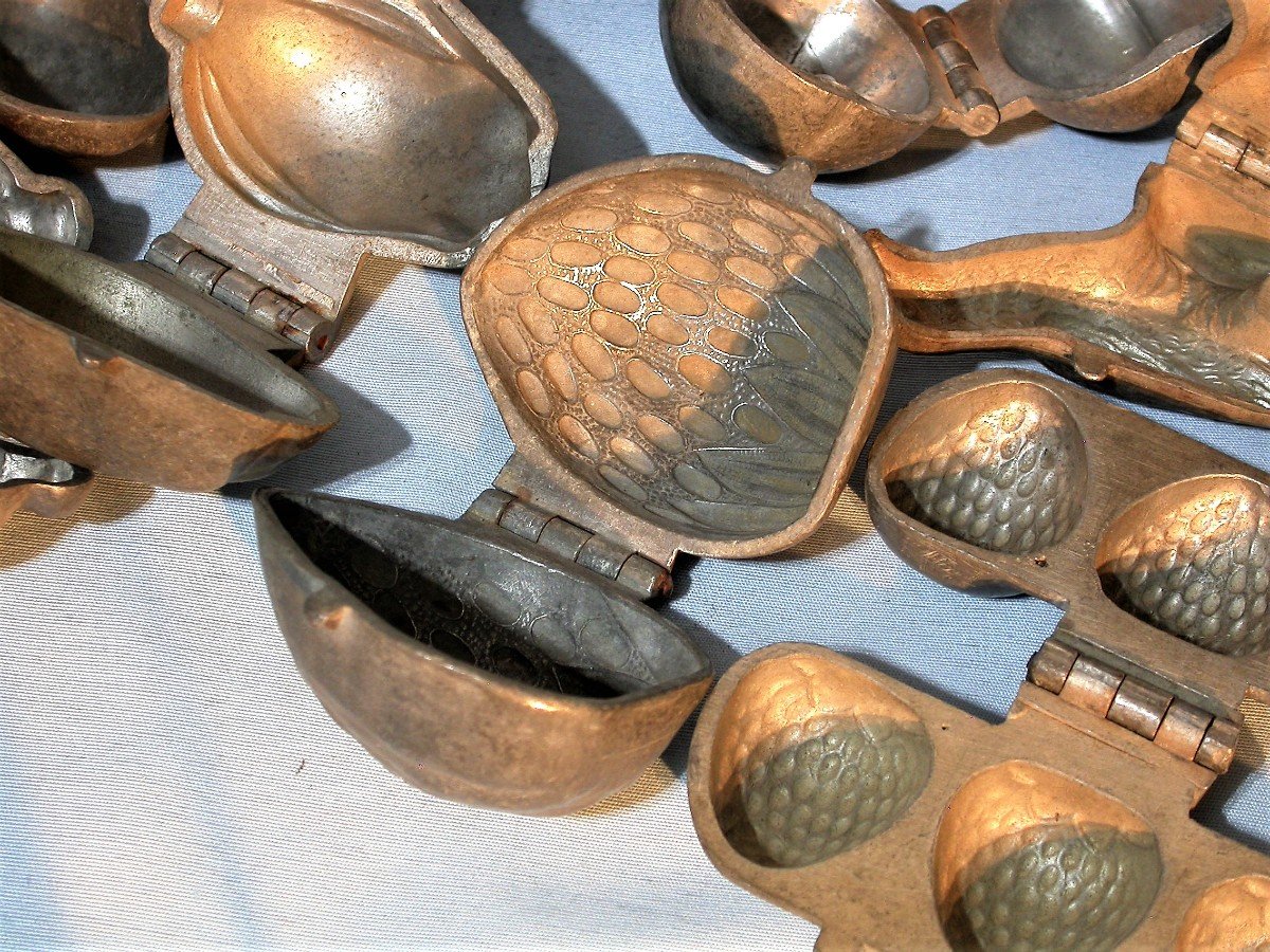 Set Of 11 Pewter Confectioner Molds (tin)-photo-4