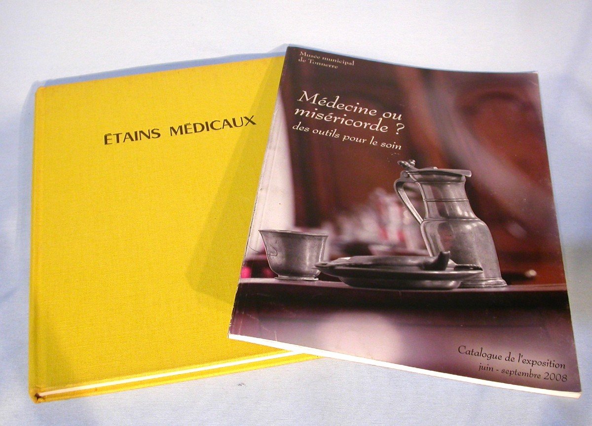 Documentation - Pewters - 2 Medicine And Pharmacy Books