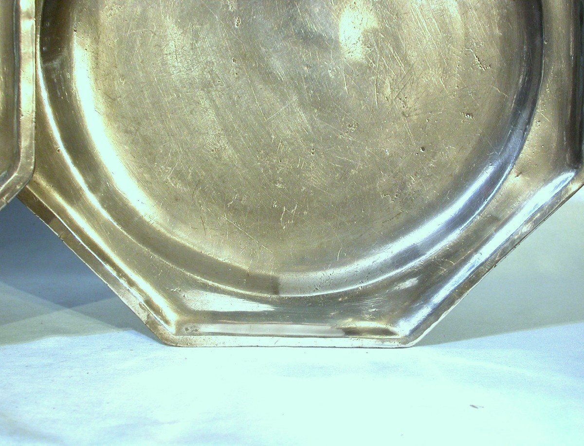 Rare Pair Of Pewter Dishes - Yverdon (switzerland), 18th Century.-photo-3