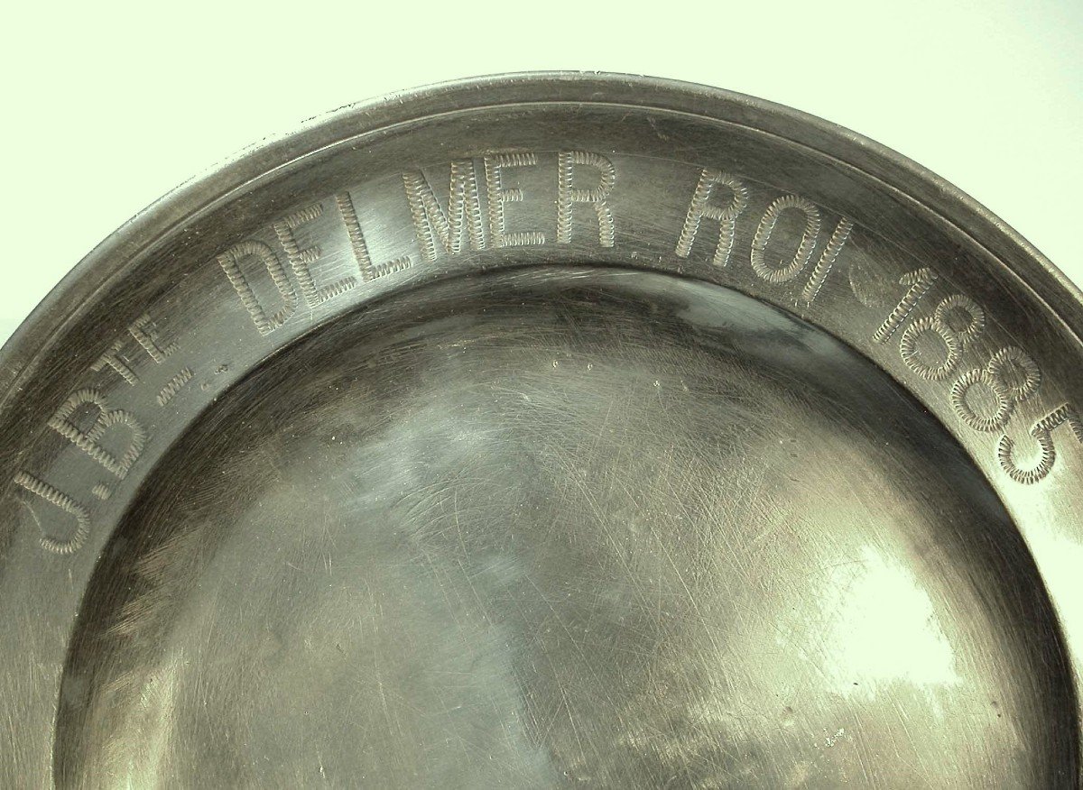 Dedicatory Dish In Tin (tin) - Lille, 19th Century-photo-1