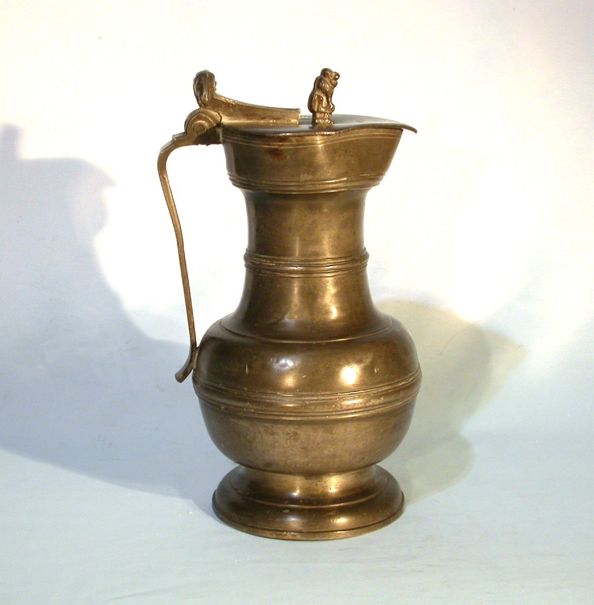 Large Pewter "channe" - Vevey, 17th Century-photo-2