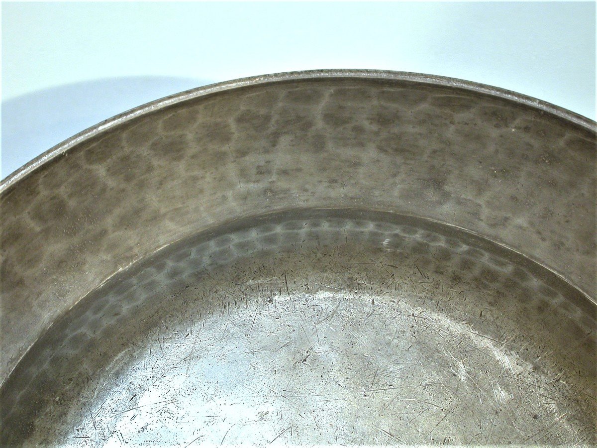 Large Pewter Dish  - Neuchâtel, 17th Century-photo-2
