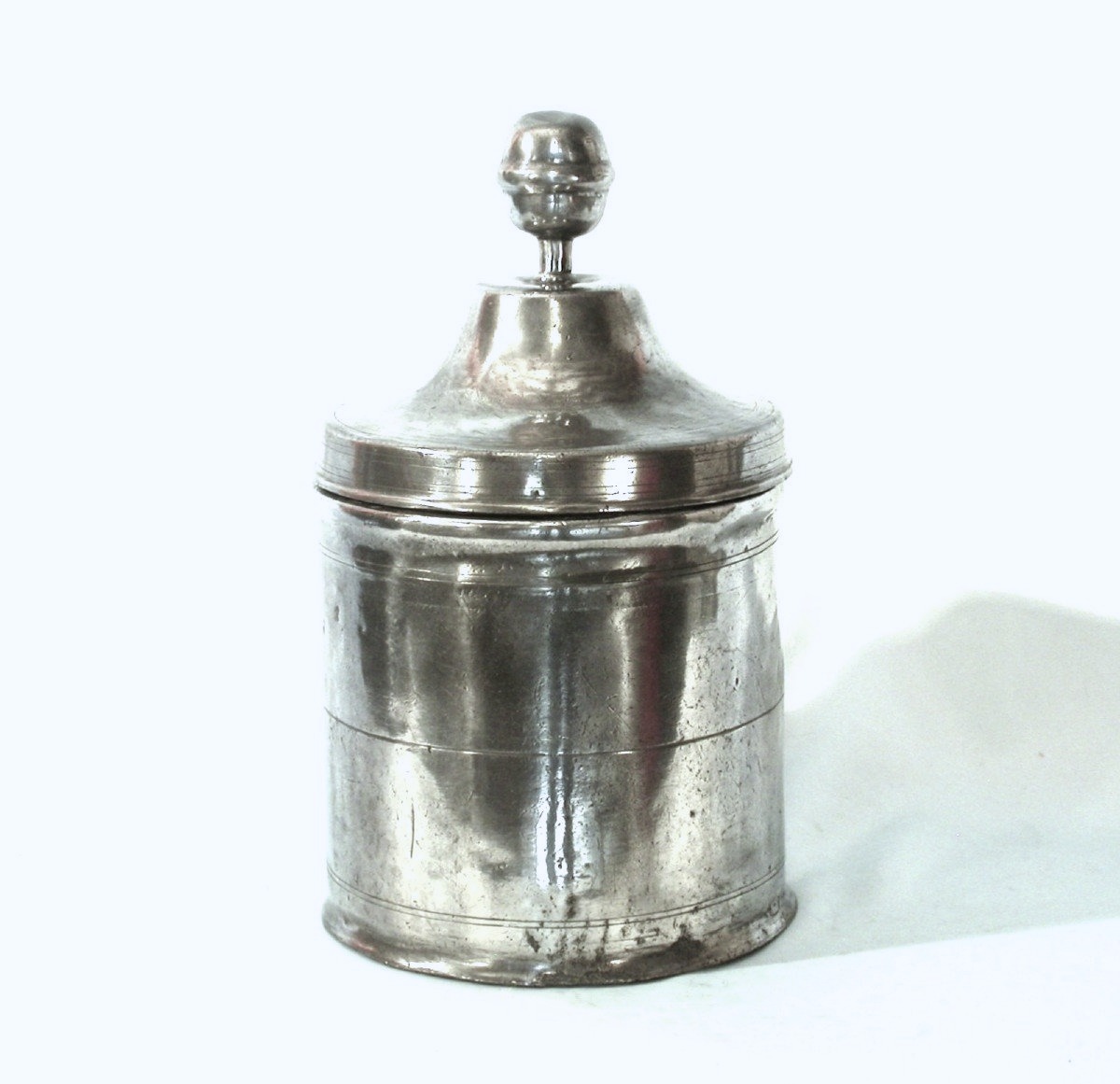 VASE DE PHARMACIE EN ETAIN - ITALIE, FIN DU XVIII ème s