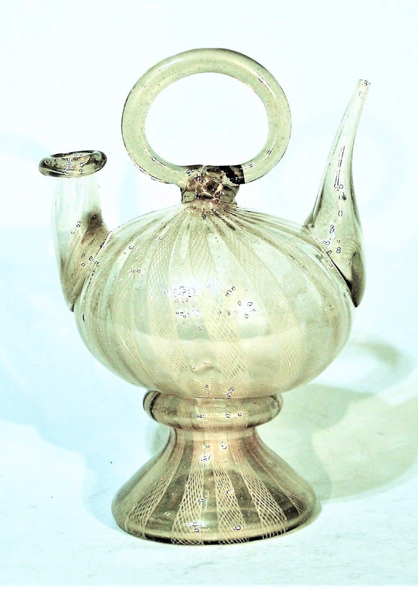 CHEVRETTE EN VERRE DITE "CANTIR" - XVIII ème s
