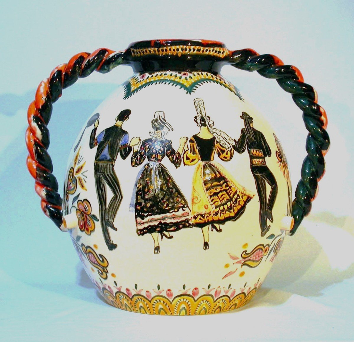 VASE EN FAÏENCE DE QUIMPER