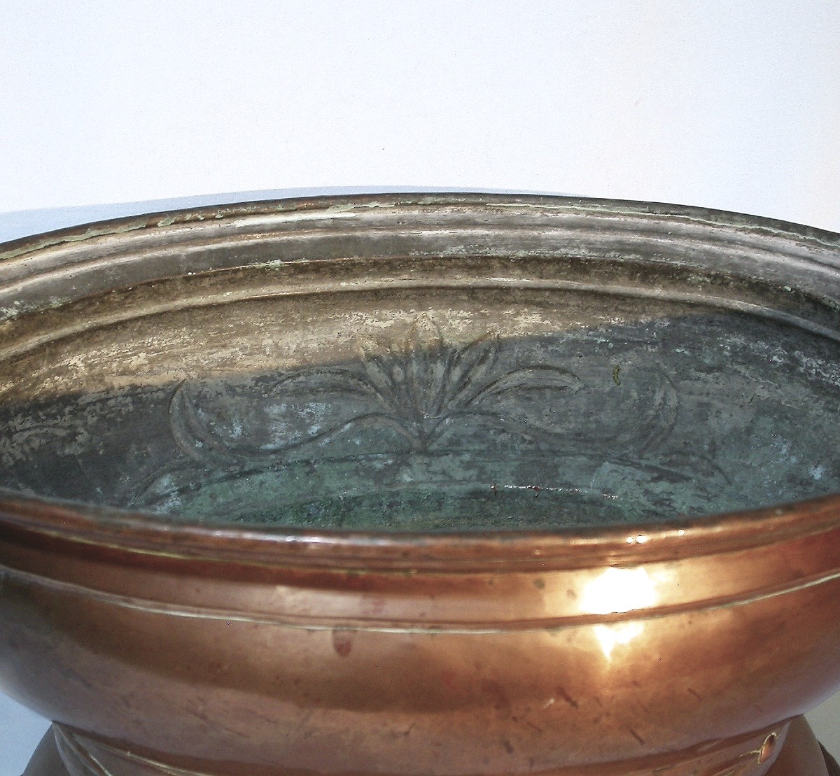 Copper Basin - France, 19th Century-photo-3