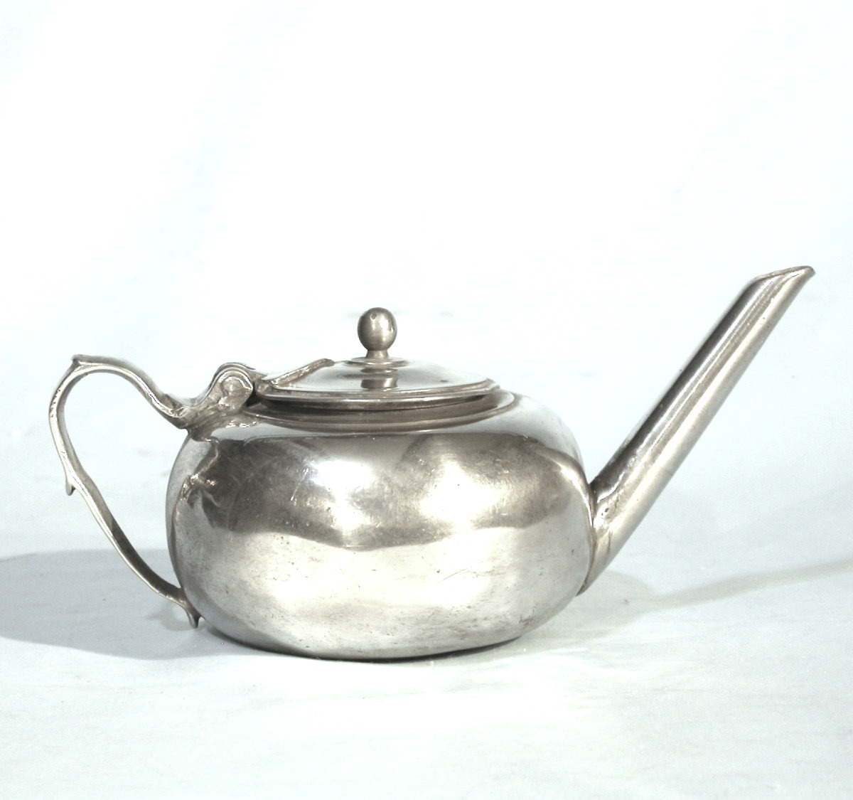 Medicine - Pewter Bottle For The Sick ( - Paris, 18th Century
